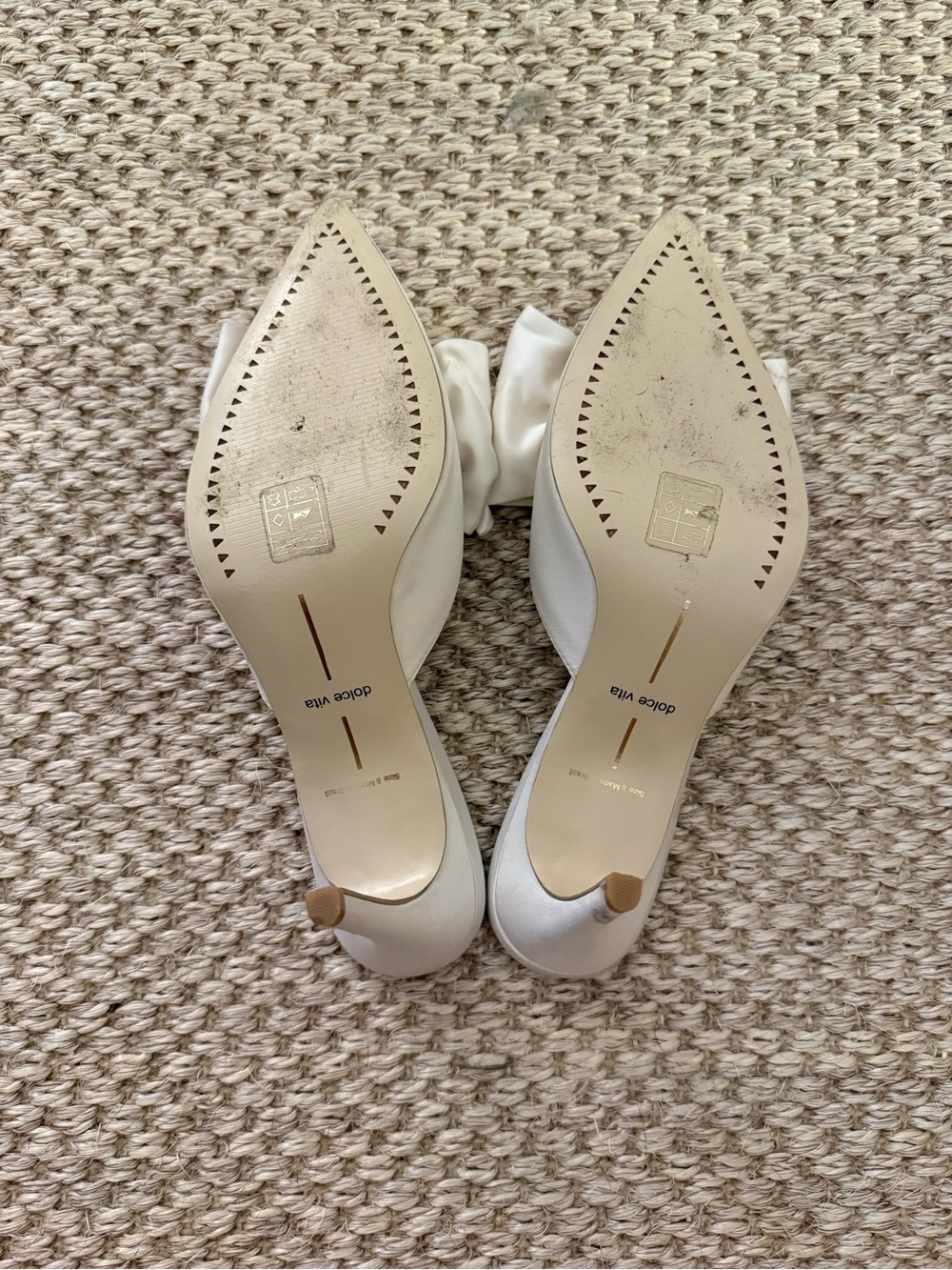 Dolce Vita Women's Ivory Bow Pointed-Toe heel - Picture 4 of 4